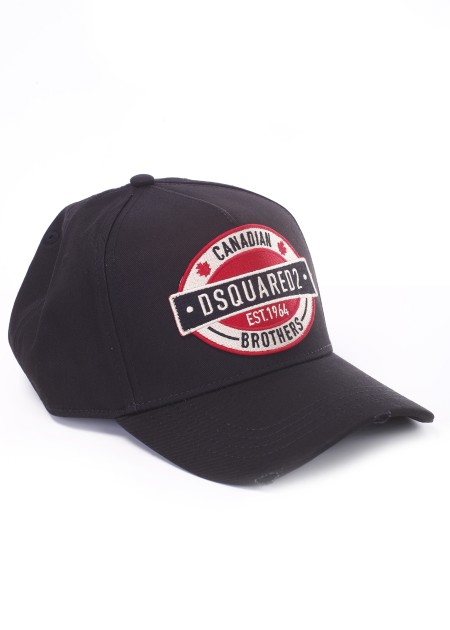 Shop DSQUARED2  Hat: DSQUARED2 baseball cap in cotton gabardine.
Destroyed details.
"CANADA FLAG" patch embroidered on the front.
Adjustable strap on the back.
Composition: 100% cotton.
Made in China.. BCM0621 05C00001-2124